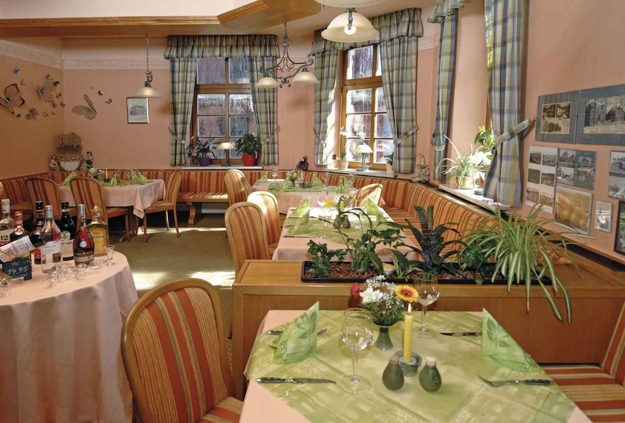 Hotel Zur Post Schoenheide Bagian luar foto